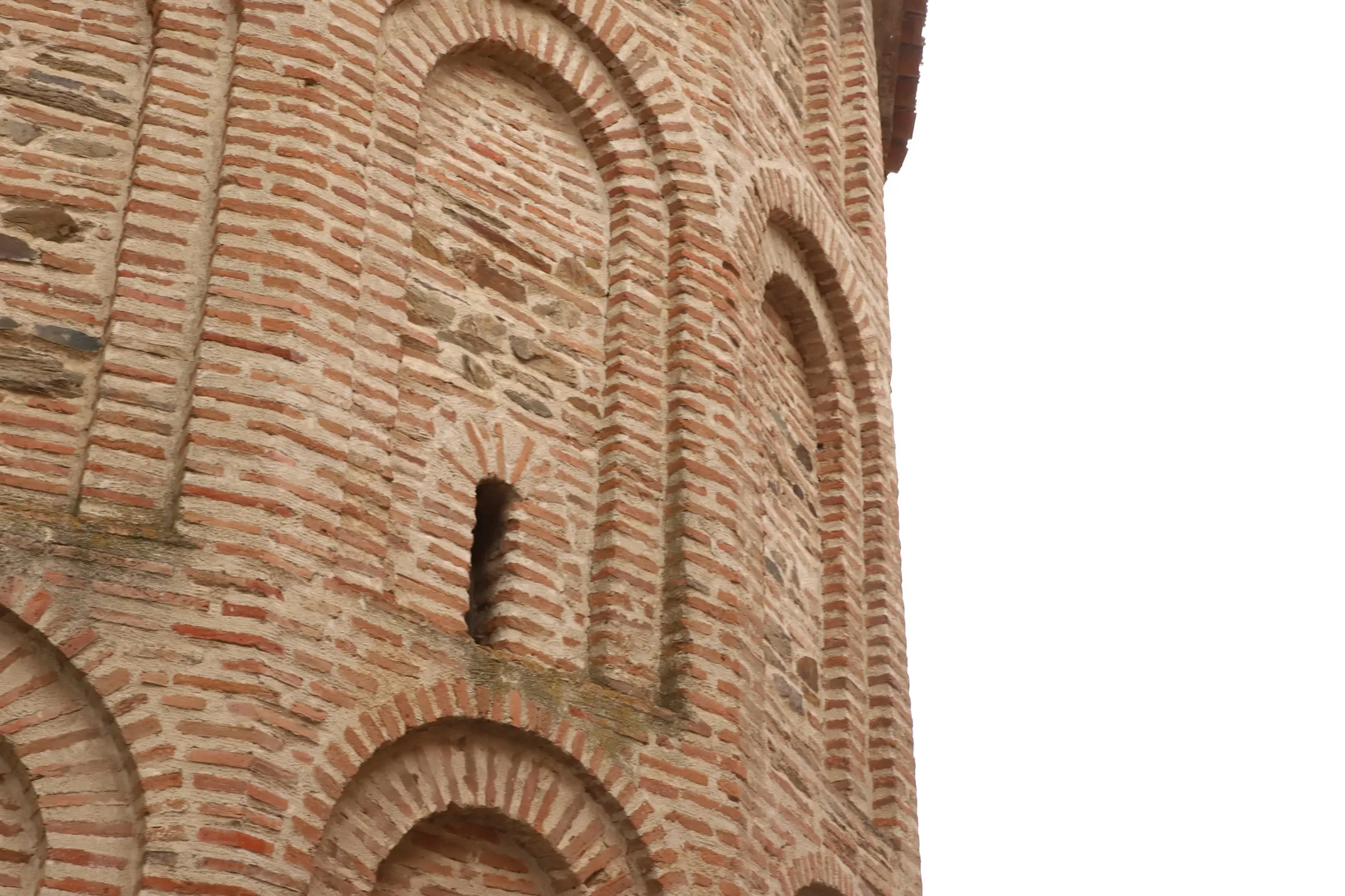Detalle de ladrillo mudéjar en Alba de Tormes
