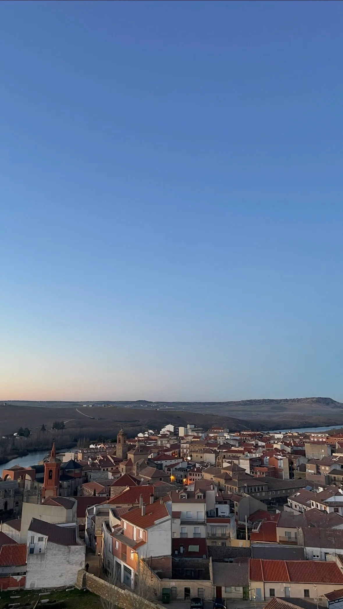 Vista de Alba de Tormes desde el Castillo de los Duques